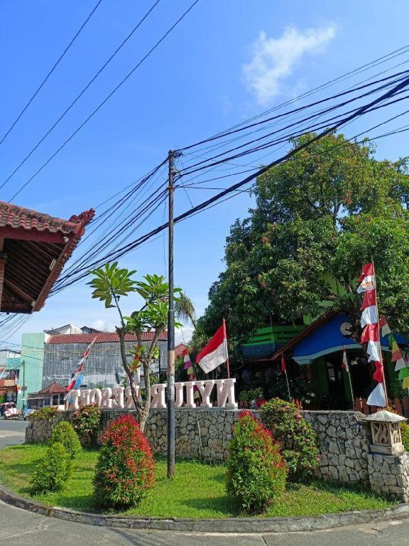 Nyiur Resort Hotel Pangandaran Exteriör bild