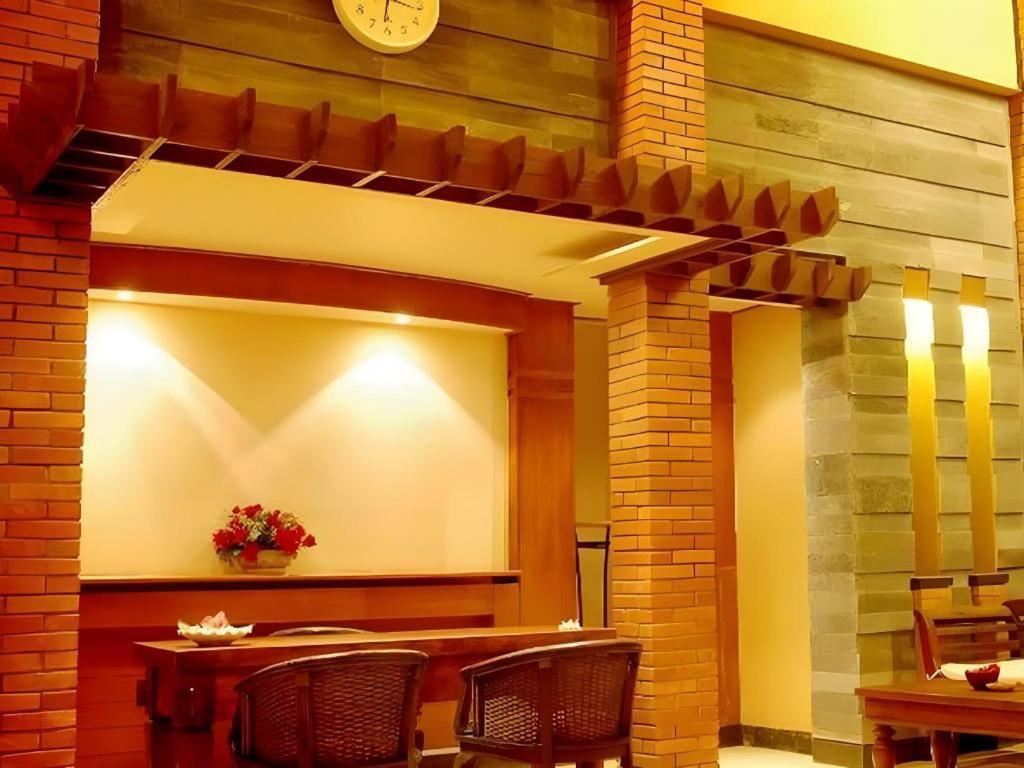 Nyiur Resort Hotel Pangandaran Exteriör bild